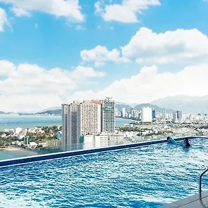  Апартаменты S Lux Scenia Bay